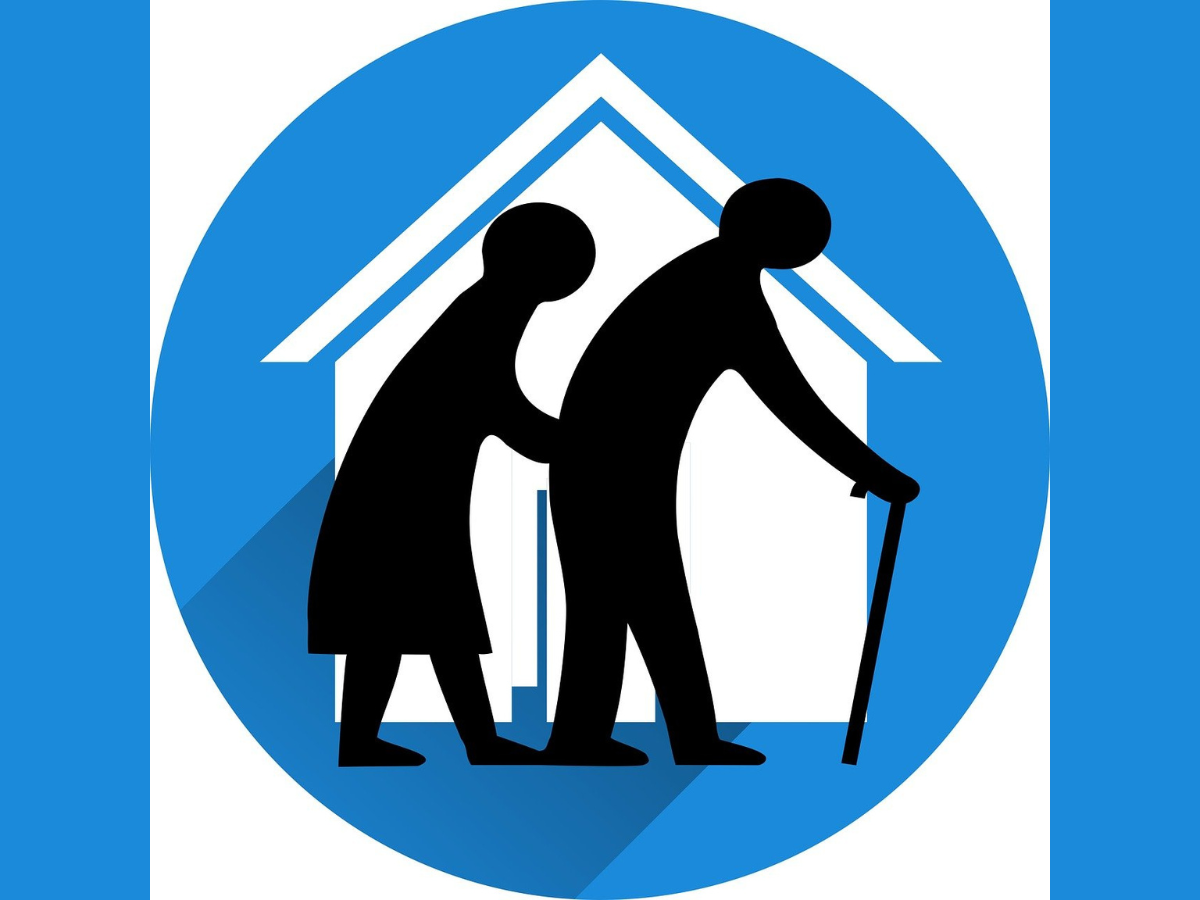 Lakásaik biztonságossá tételére pályázhatnak az idősek